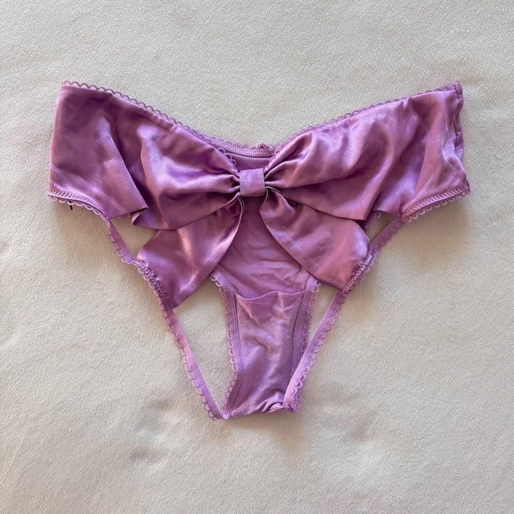 Victoria's Secret Lavender Satin Bow Very Sexy Cheeky
